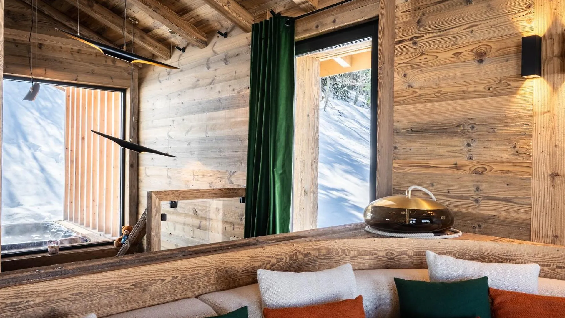 Chalet De Luxe A La Plagne Avec Spa, Acces Direct Aux Pistes - Fr-1-755-23